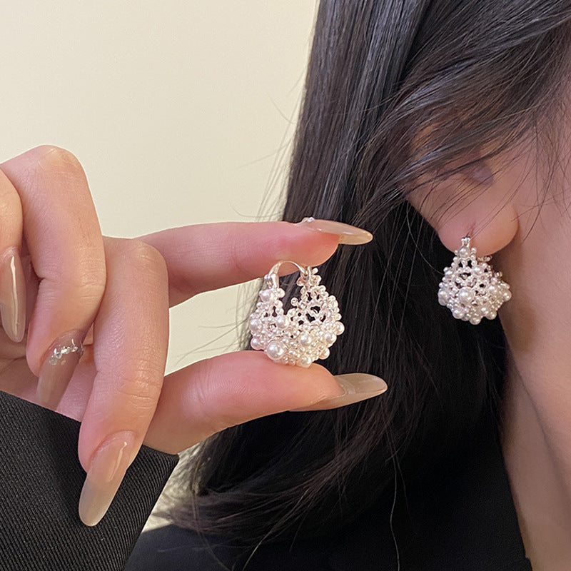 Hollow flower basket earrings