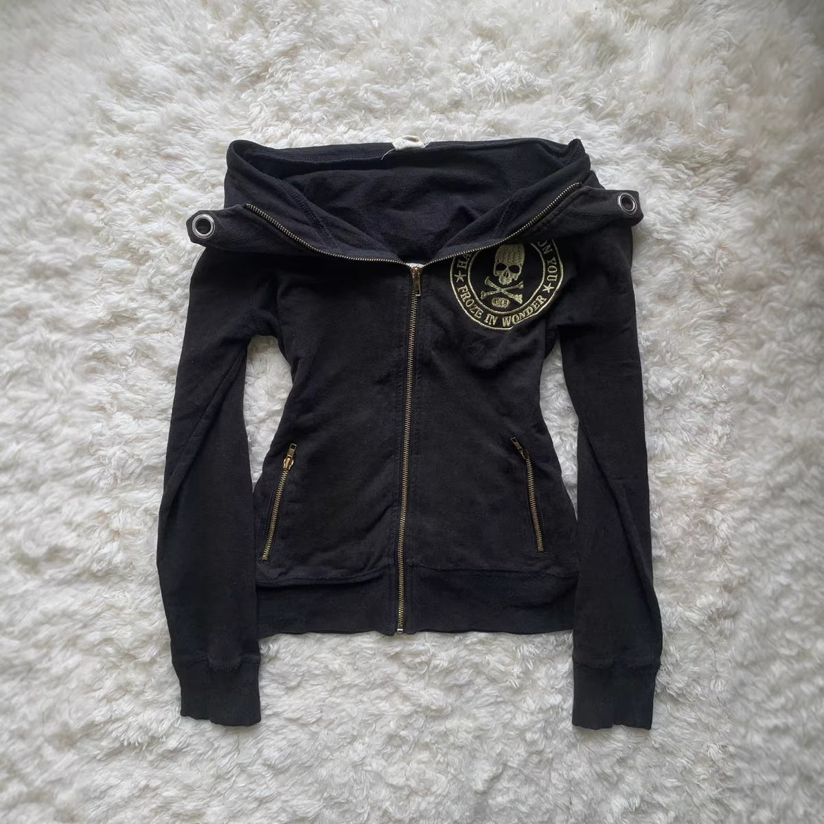 Retro Zip-Up Hoodie with Skull Embroidery