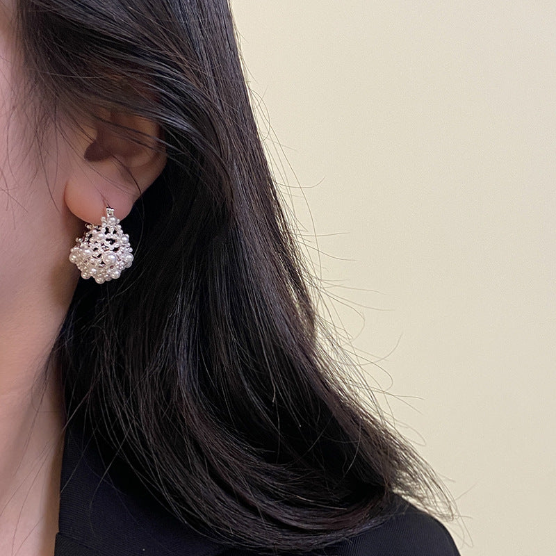Hollow flower basket earrings