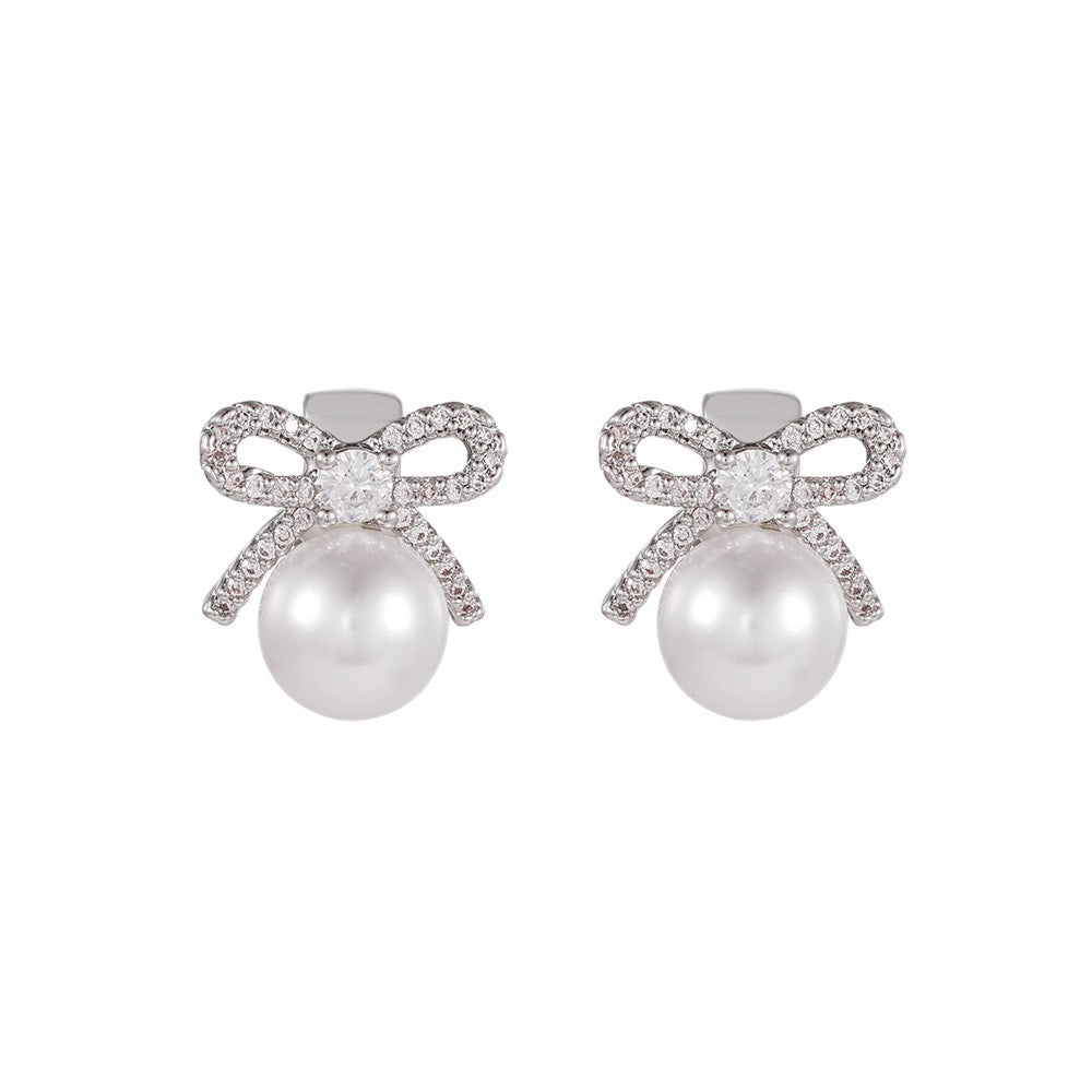 Diamond Buckle Butterfly Pearl Ear Clip