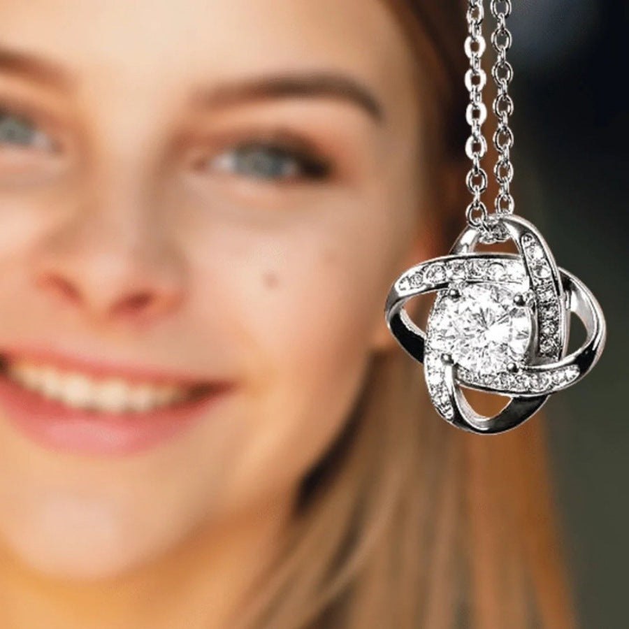 Rotating necklace with cards