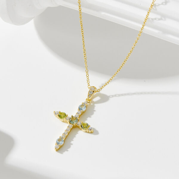 Cross Pendant Necklace with Zircon