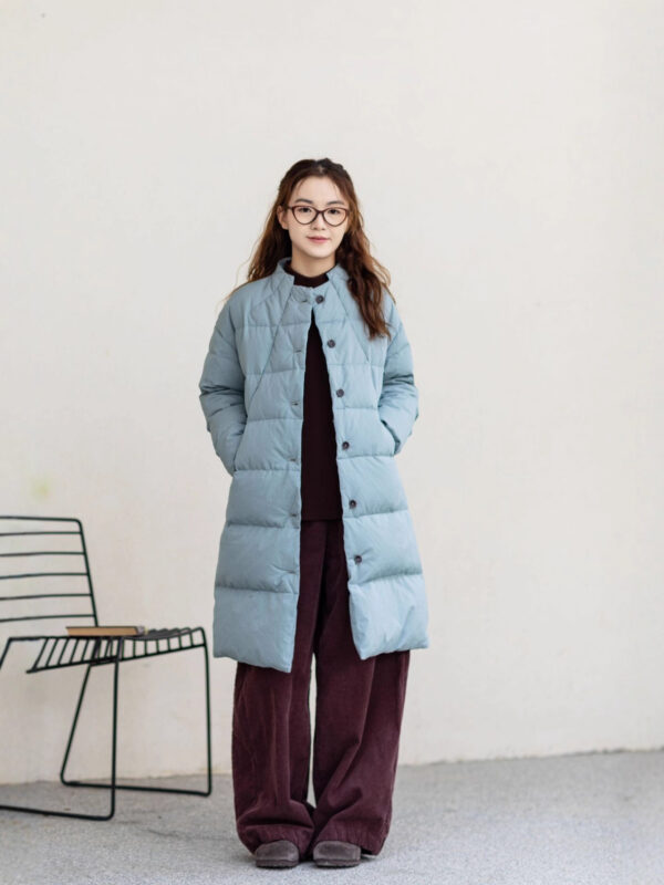 White goose down jacket