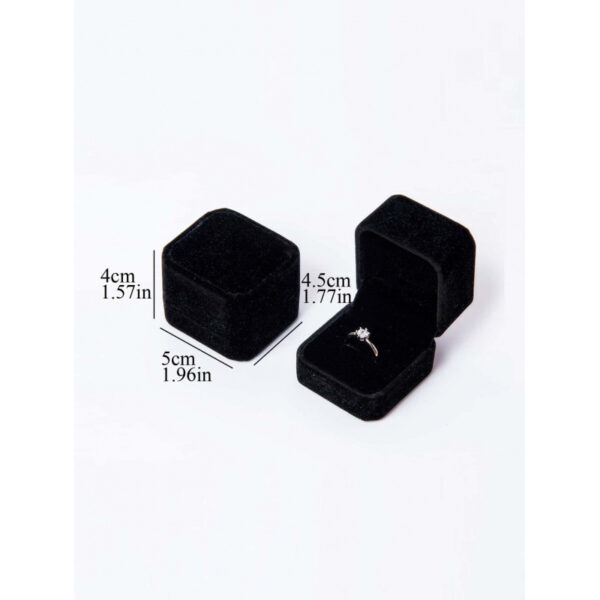 Black acrylic ring box